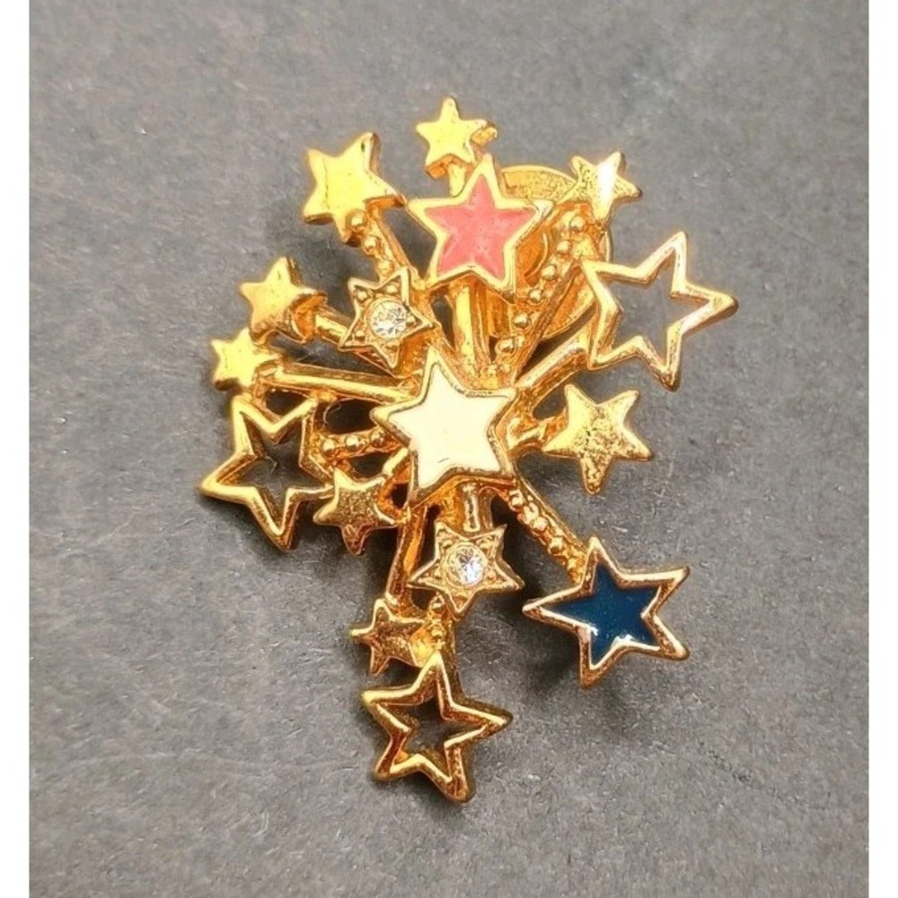 Avon Patriotic Starburst Pin Red White Blue Enamel Gold Tone Vintage